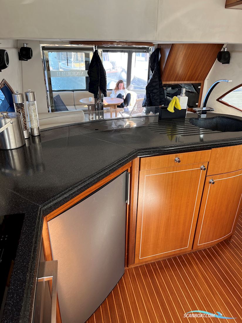 Galeon 530 Fly