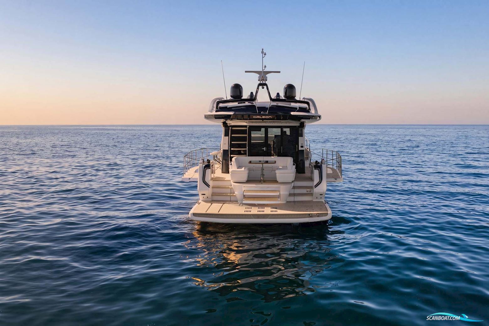 Galeon 570 Sky