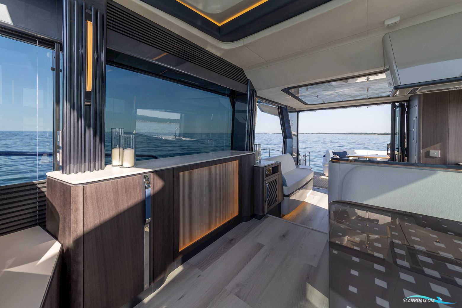 Galeon 570 Sky