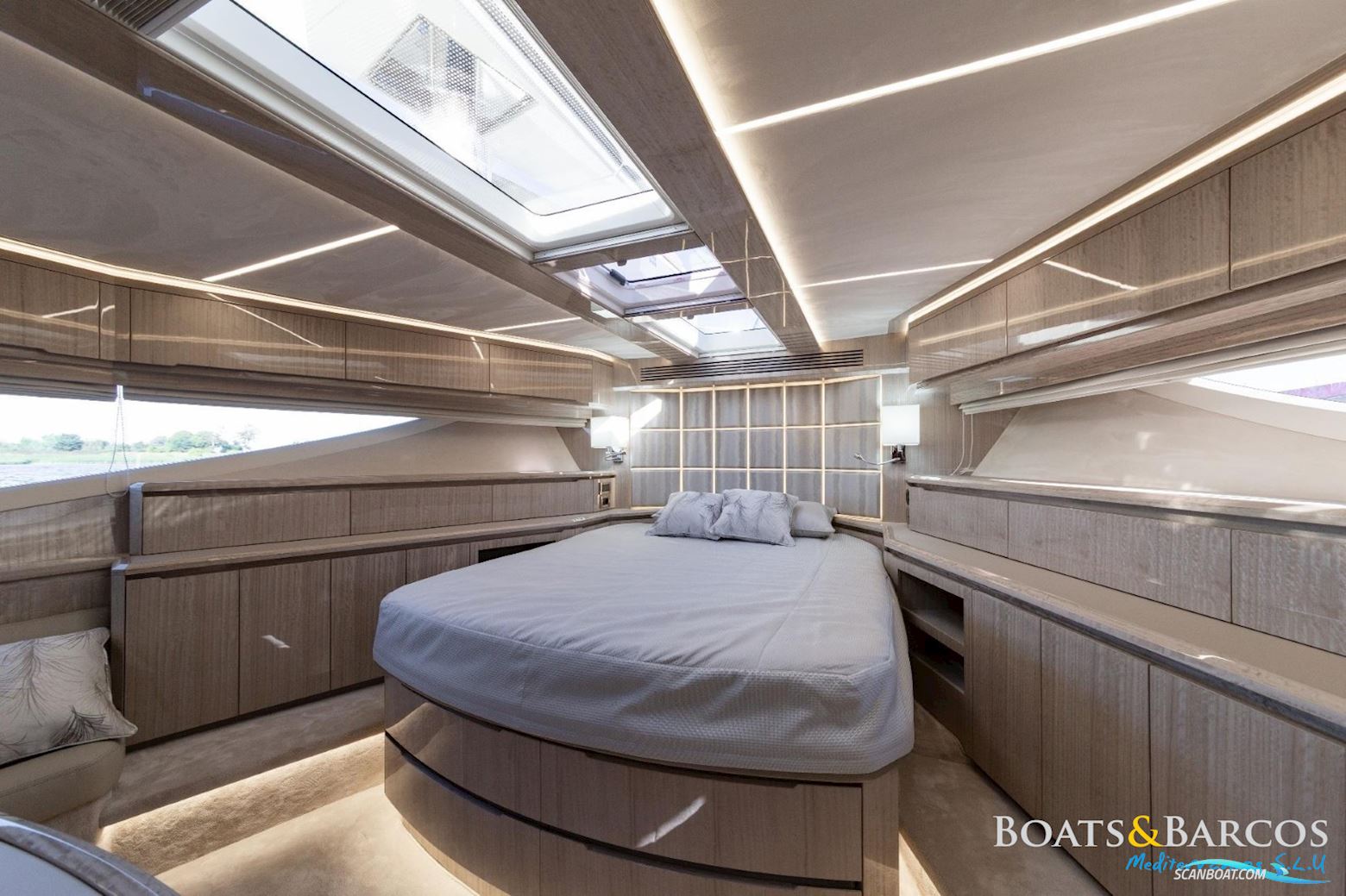 Galeon 640 Fly