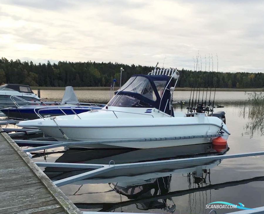 Galeon 660 WA