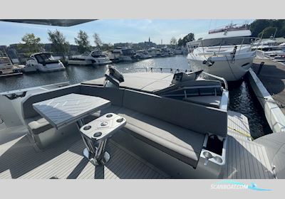 Galeon 700 Skydeck Motorbåd 2024, med 2x Man Marine V8 1200 motor, Sverige