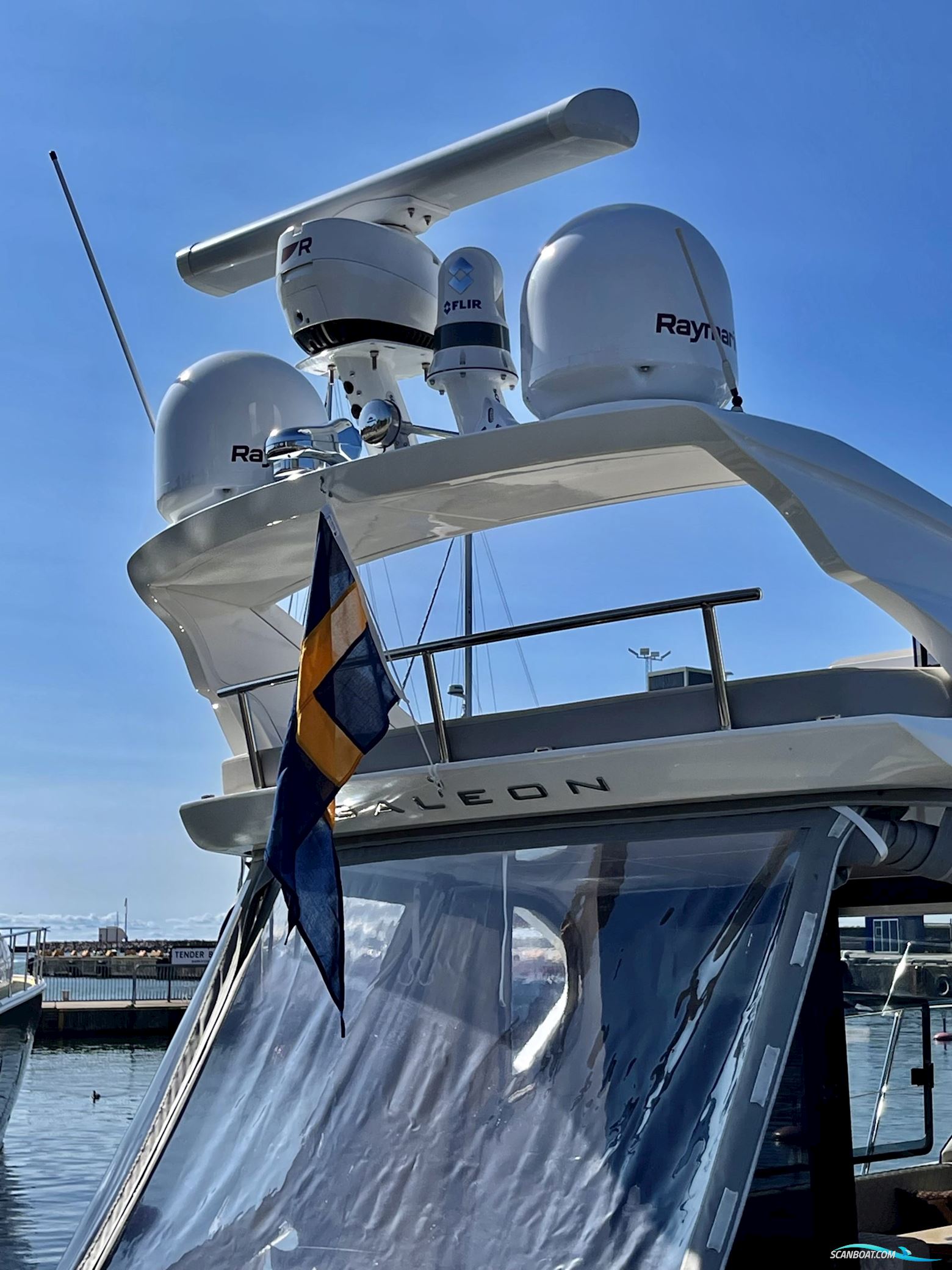 Galeon Galeon 360 Fly