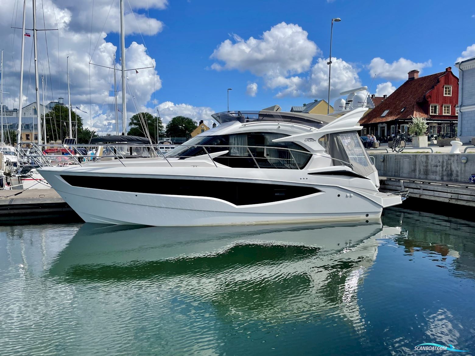 Galeon Galeon 360 Motorbåd 2018, med Volvo Penta D4-225 motor, Sverige