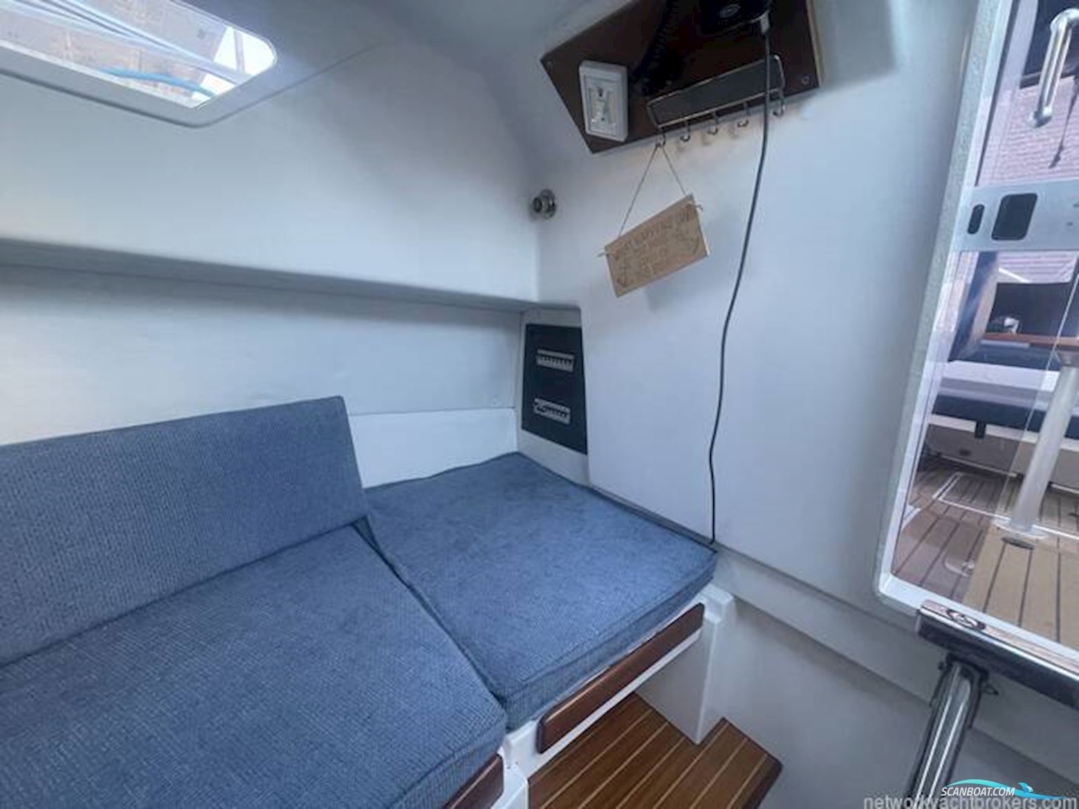 Galeon Galia 700 Walk-Around Sport Fisher
