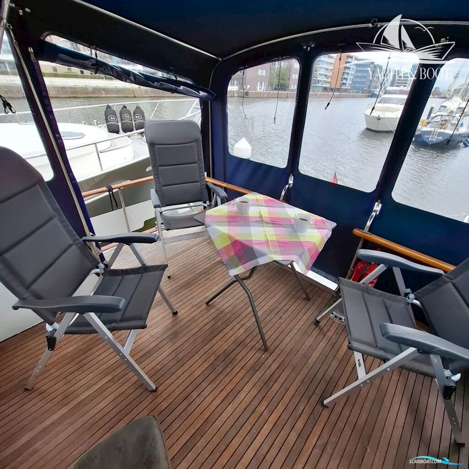 Gladstone Lyall & Co Aquila Queen Trawler 35