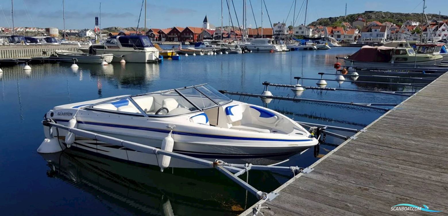 Glastron 175MX / Volvo Penta 3.0 135 Motorbåd 2008, med Volvo Penta 3.0 GL motor, Danmark