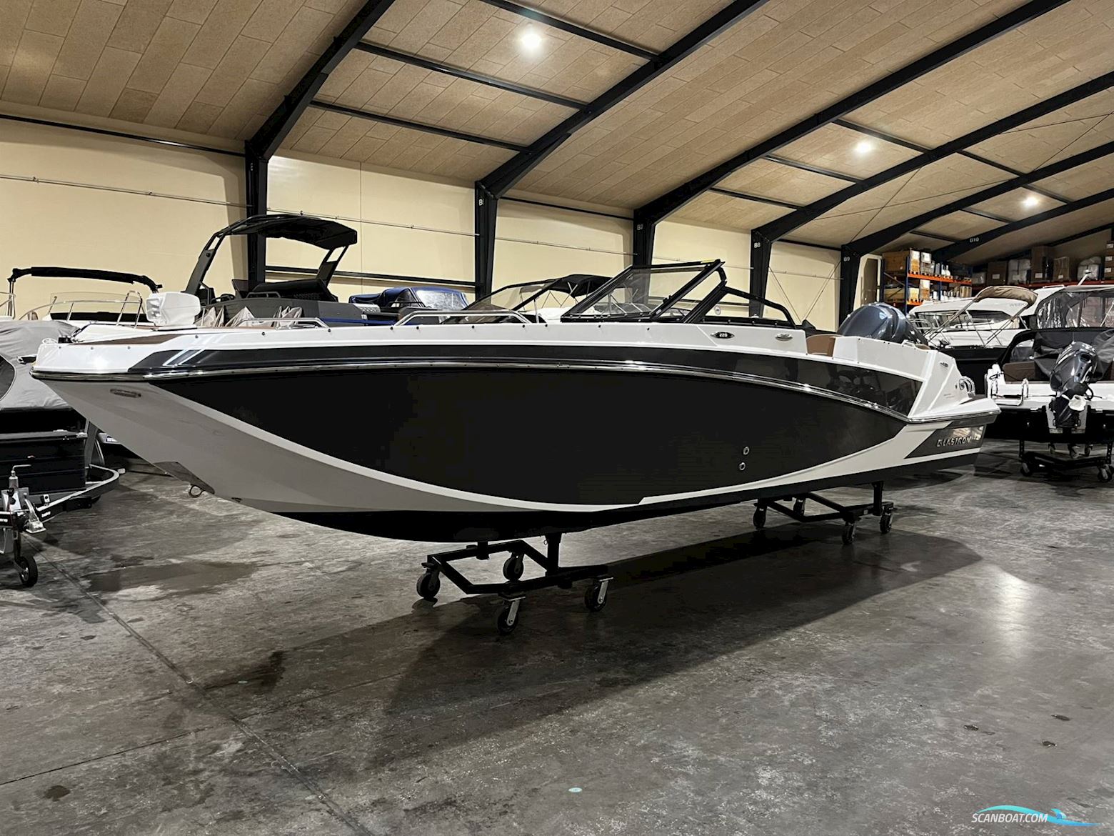 Glastron 220 Gtd - 225 HK Yamaha/Udstyr