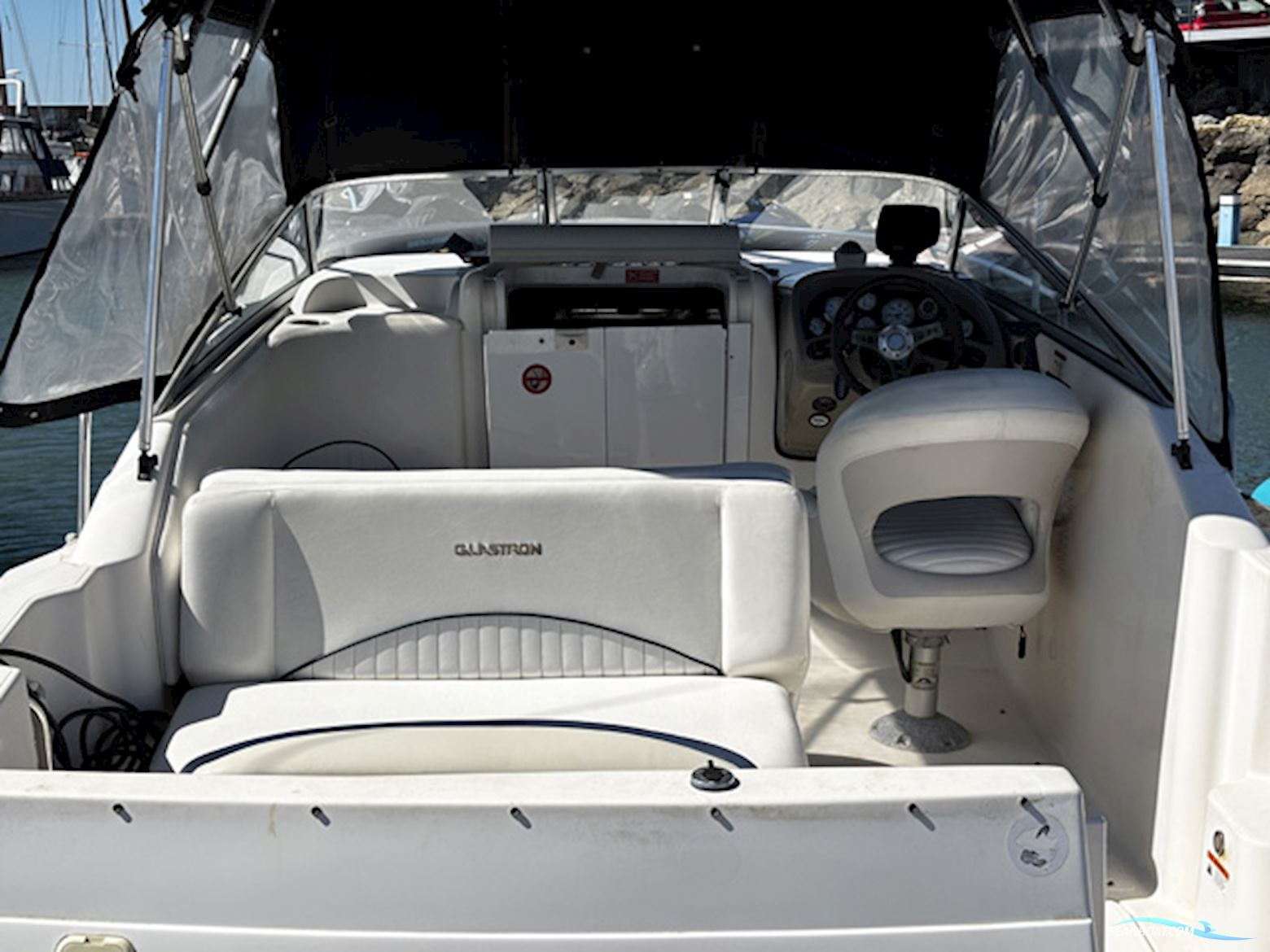 Glastron 249 GT