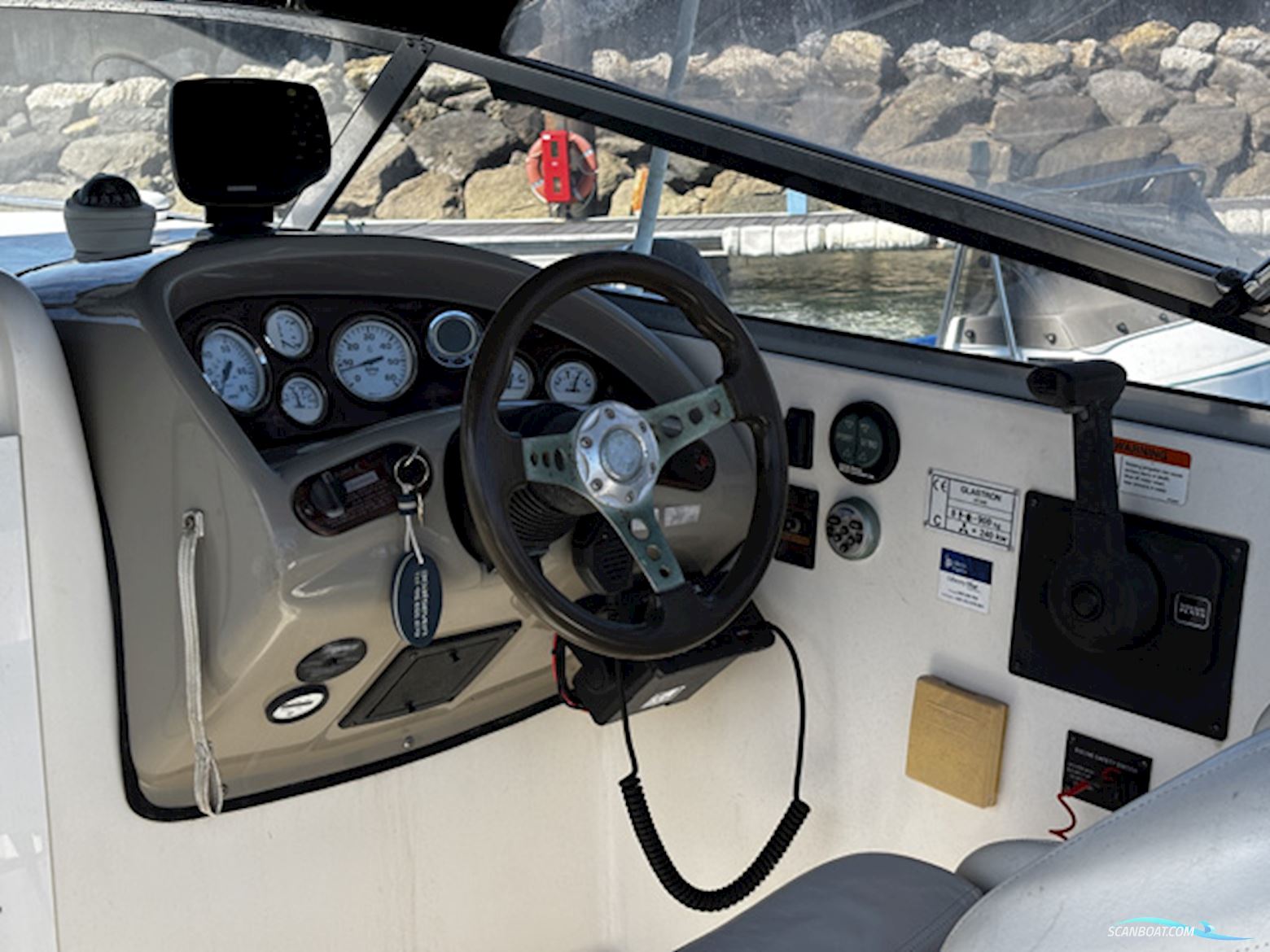 Glastron 249 GT