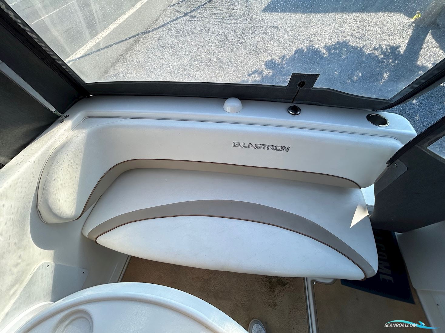 Glastron GS 279
