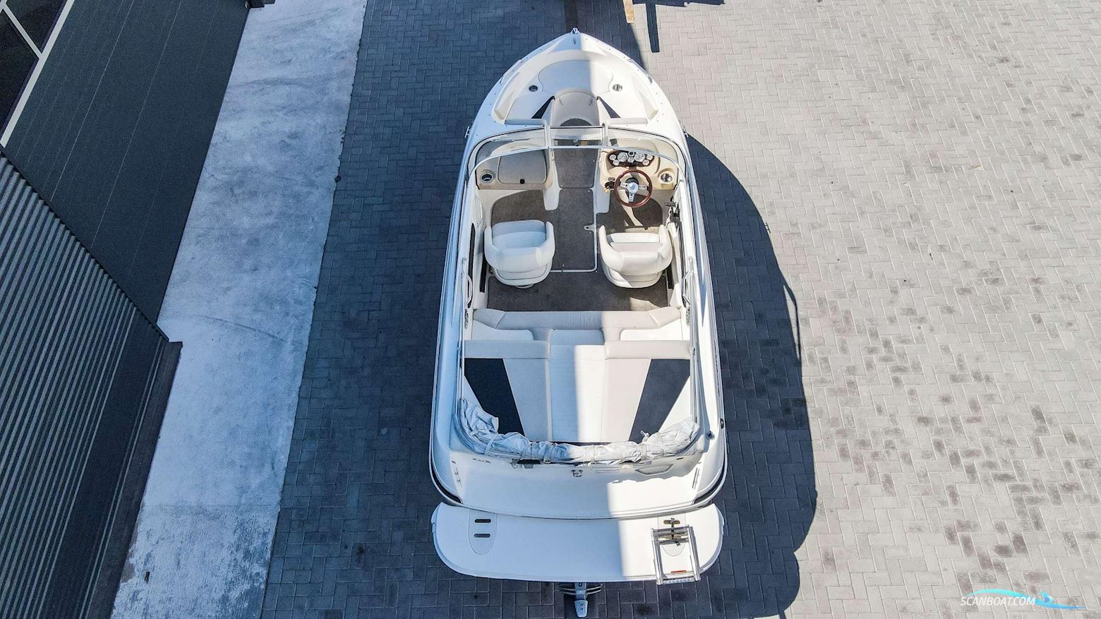 Glastron GT 185