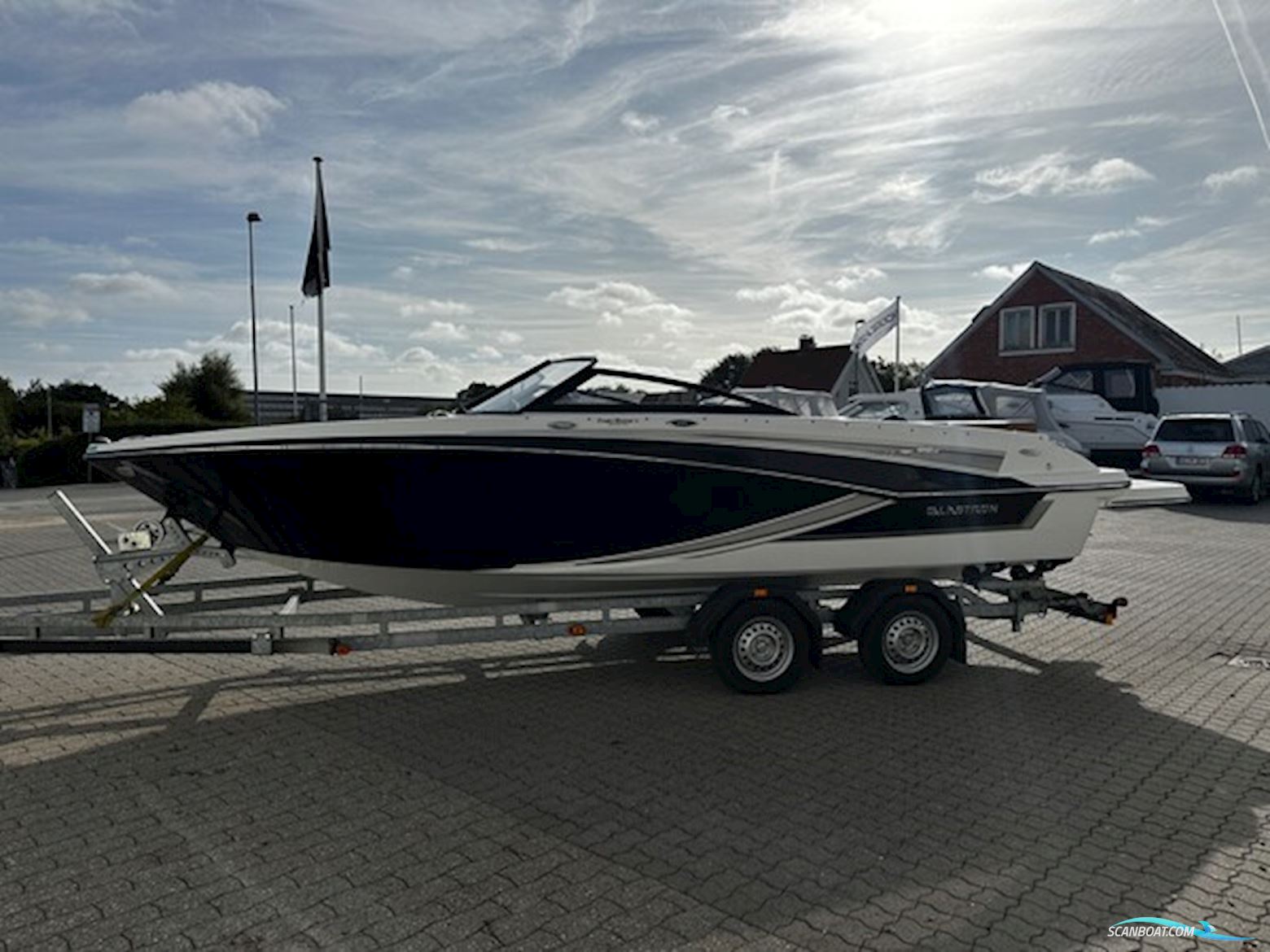 Glastron GT 205 Limited, Mercruiser 4.5 Mpi 200 HK