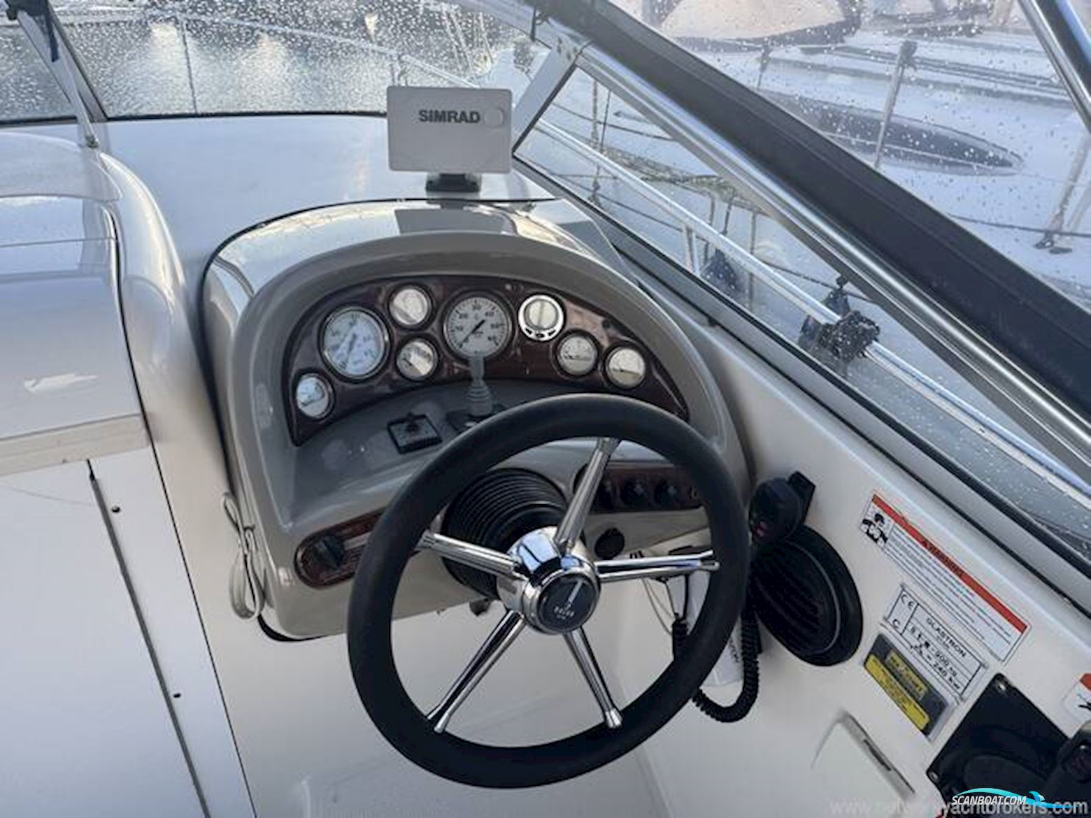 Glastron GT 249