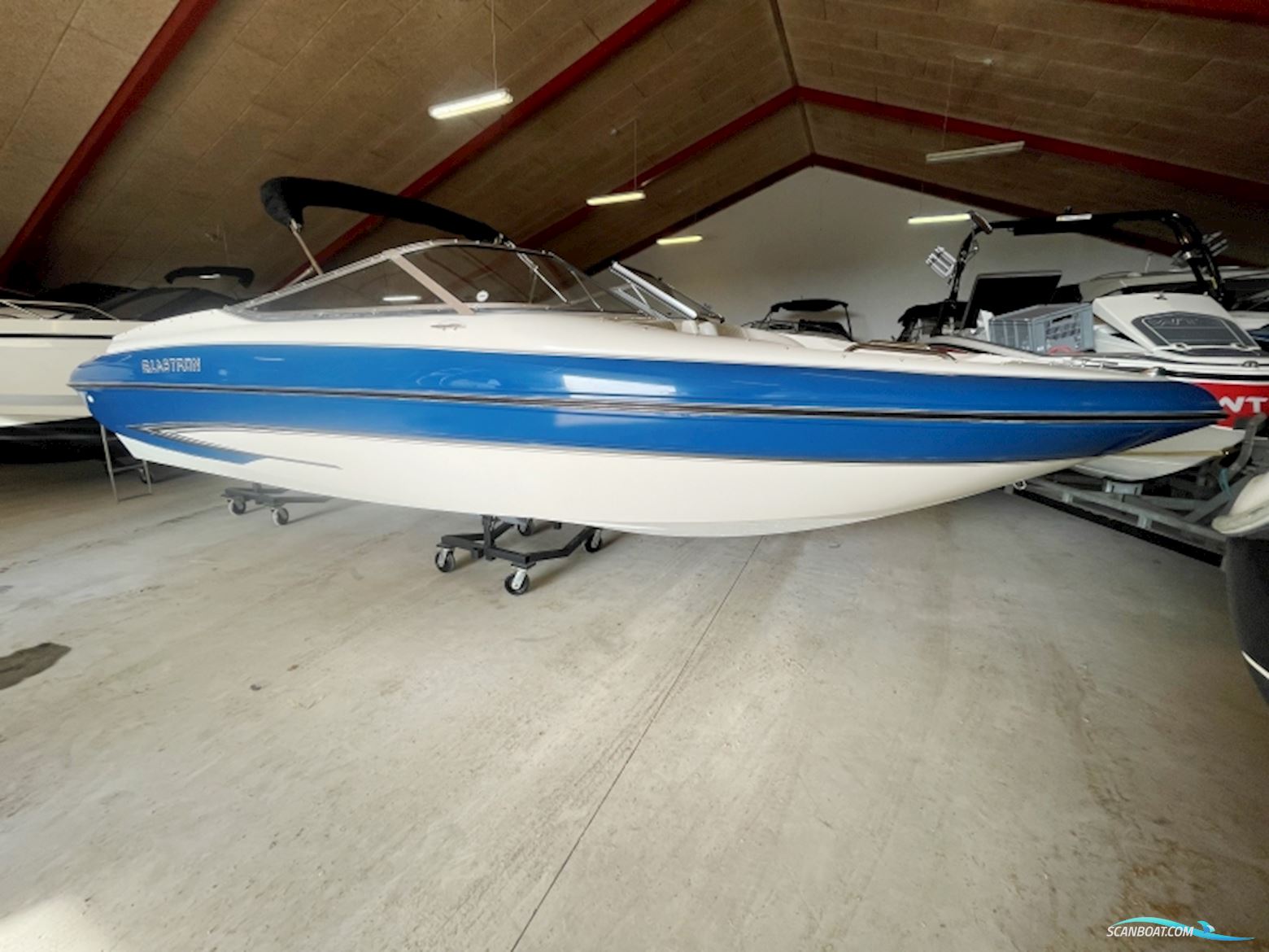 Glastron Gxl 235 Bowrider