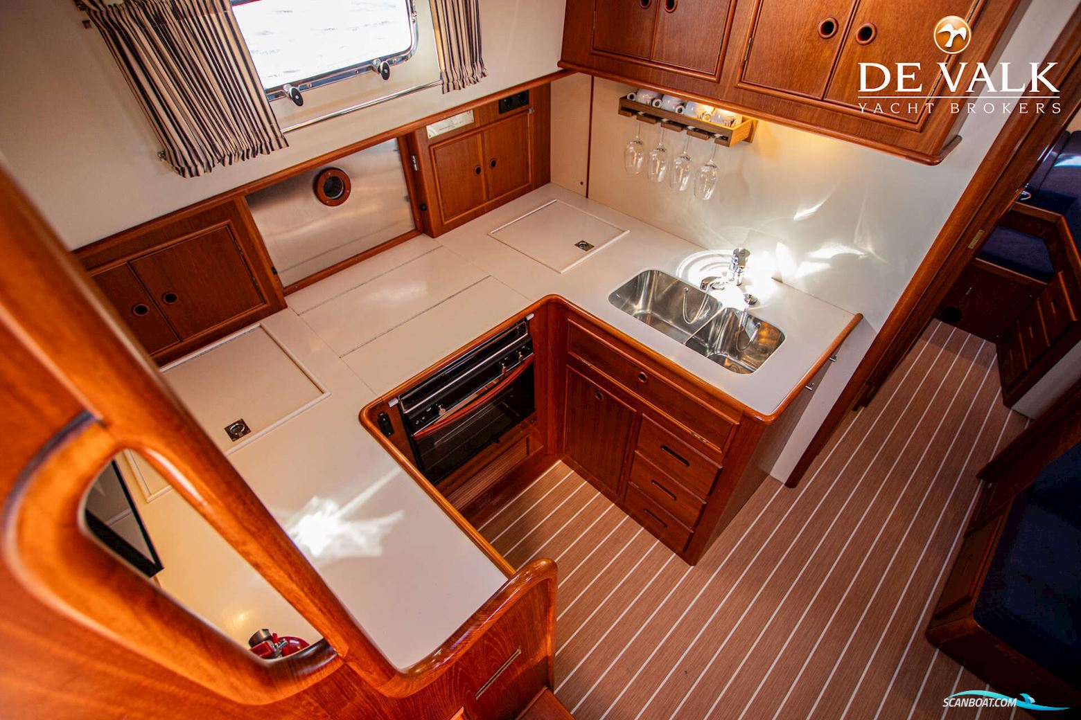 Grand Banks 38 Eastbay EX