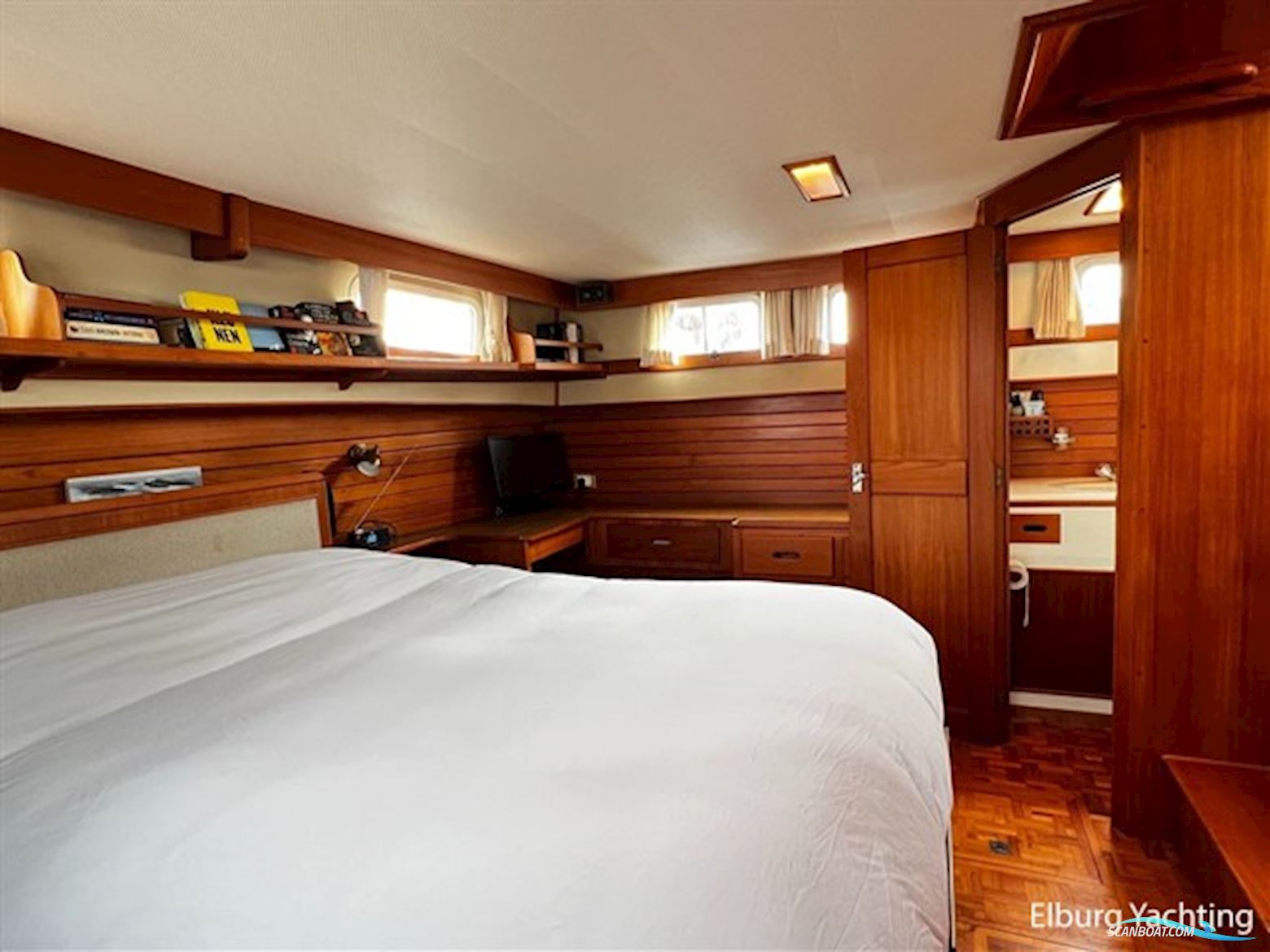 Grand Banks 42 - Motoryacht 