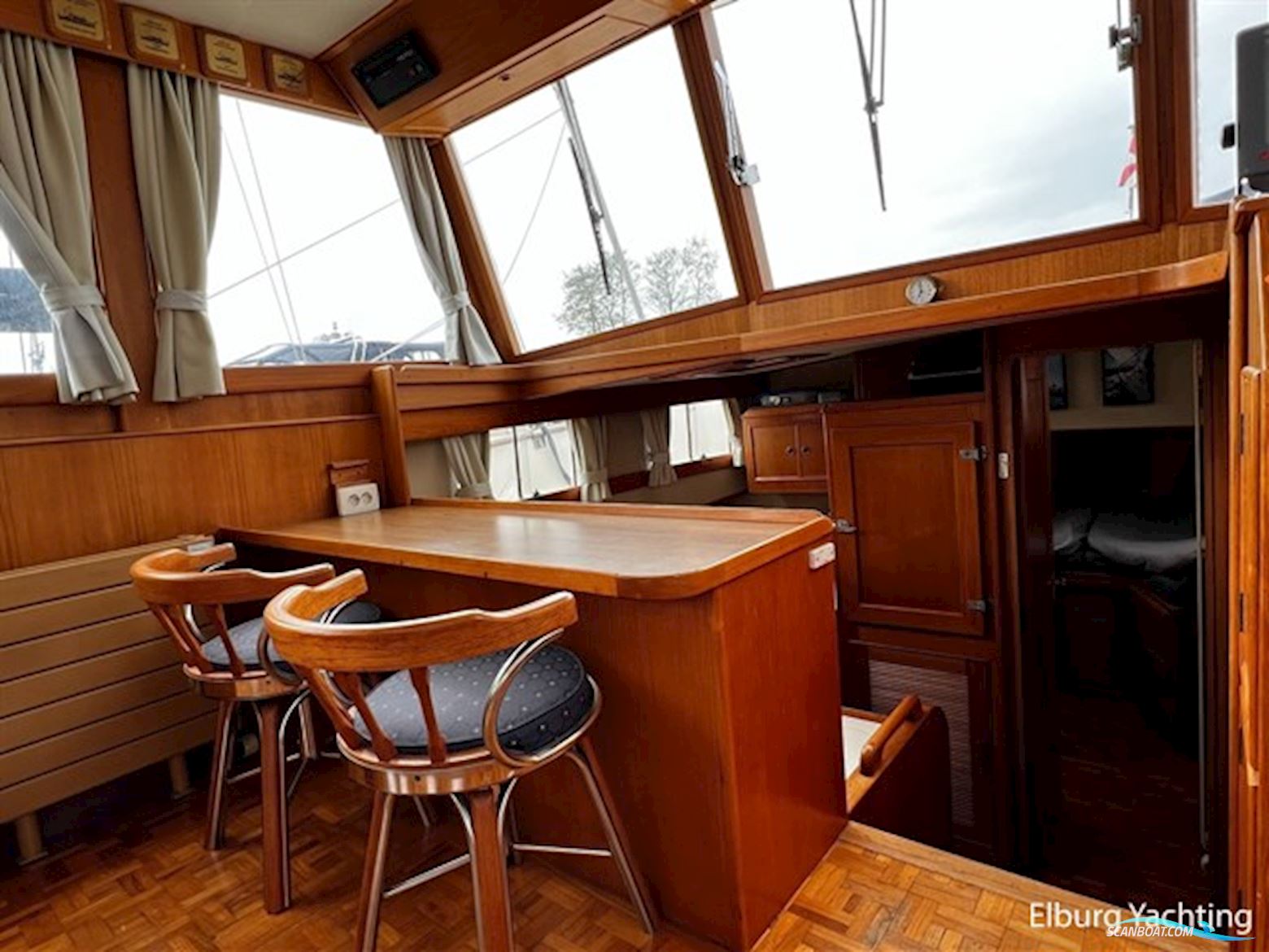 Grand Banks 42 - Motoryacht 