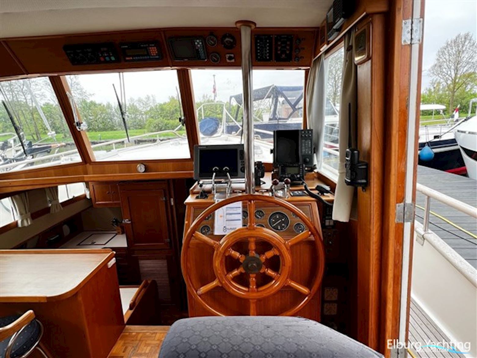 Grand Banks 42 - Motoryacht