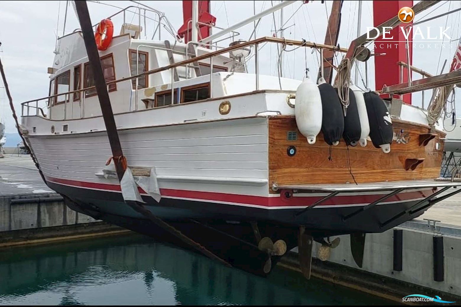 Grand Banks 42 Classic