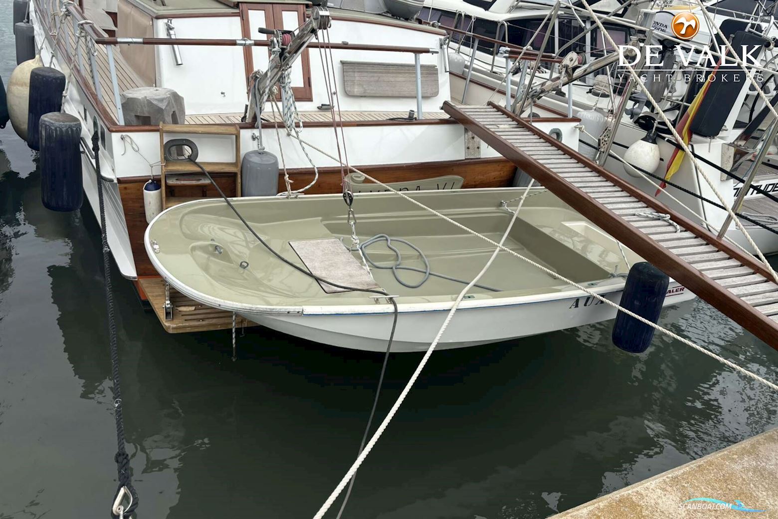 Grand Banks 42 Classic