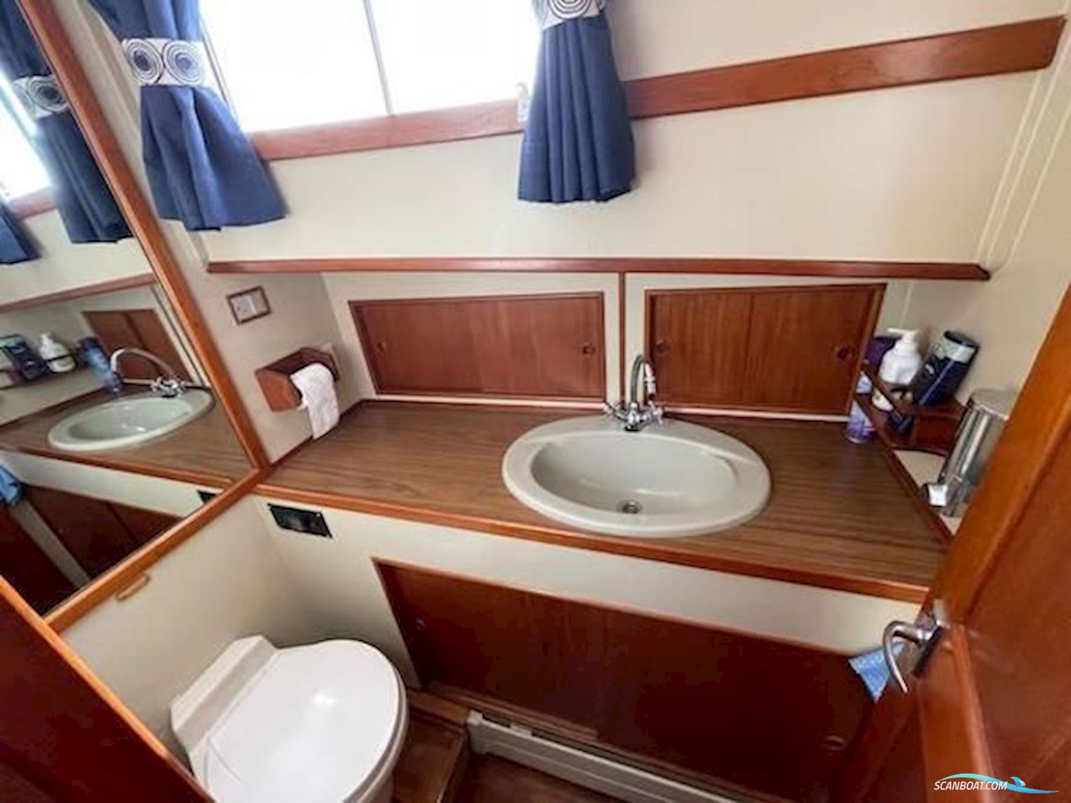 Grand Banks 42 Europa