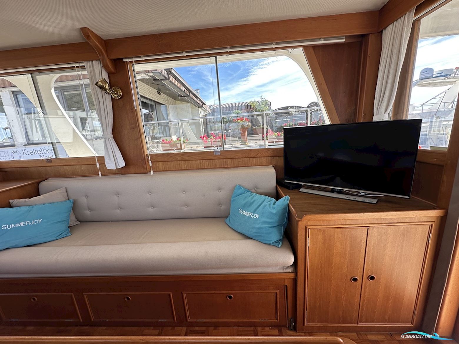 Grand Banks 42 Europa