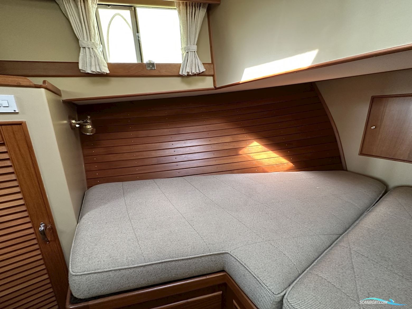 Grand Banks 42 Europa