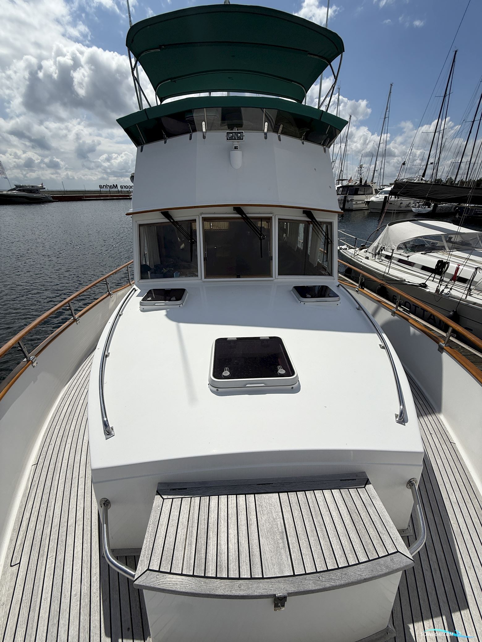 Grand Banks 42 Motoryacht