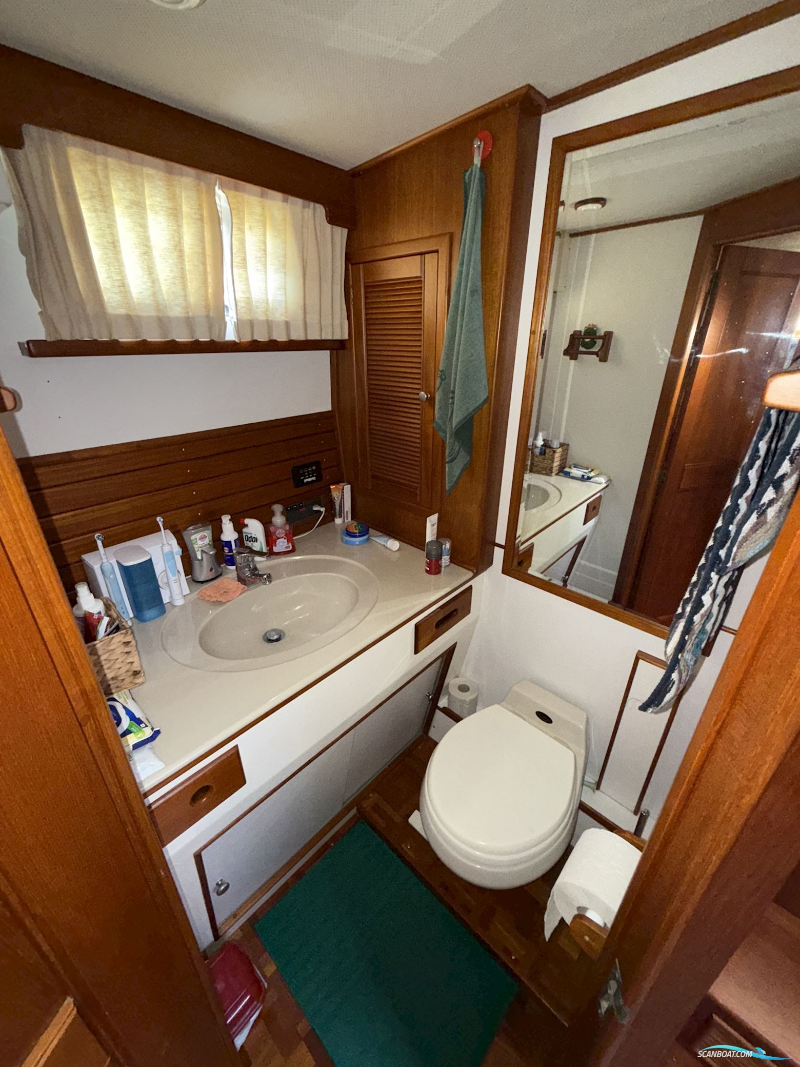 Grand Banks 42 Motoryacht