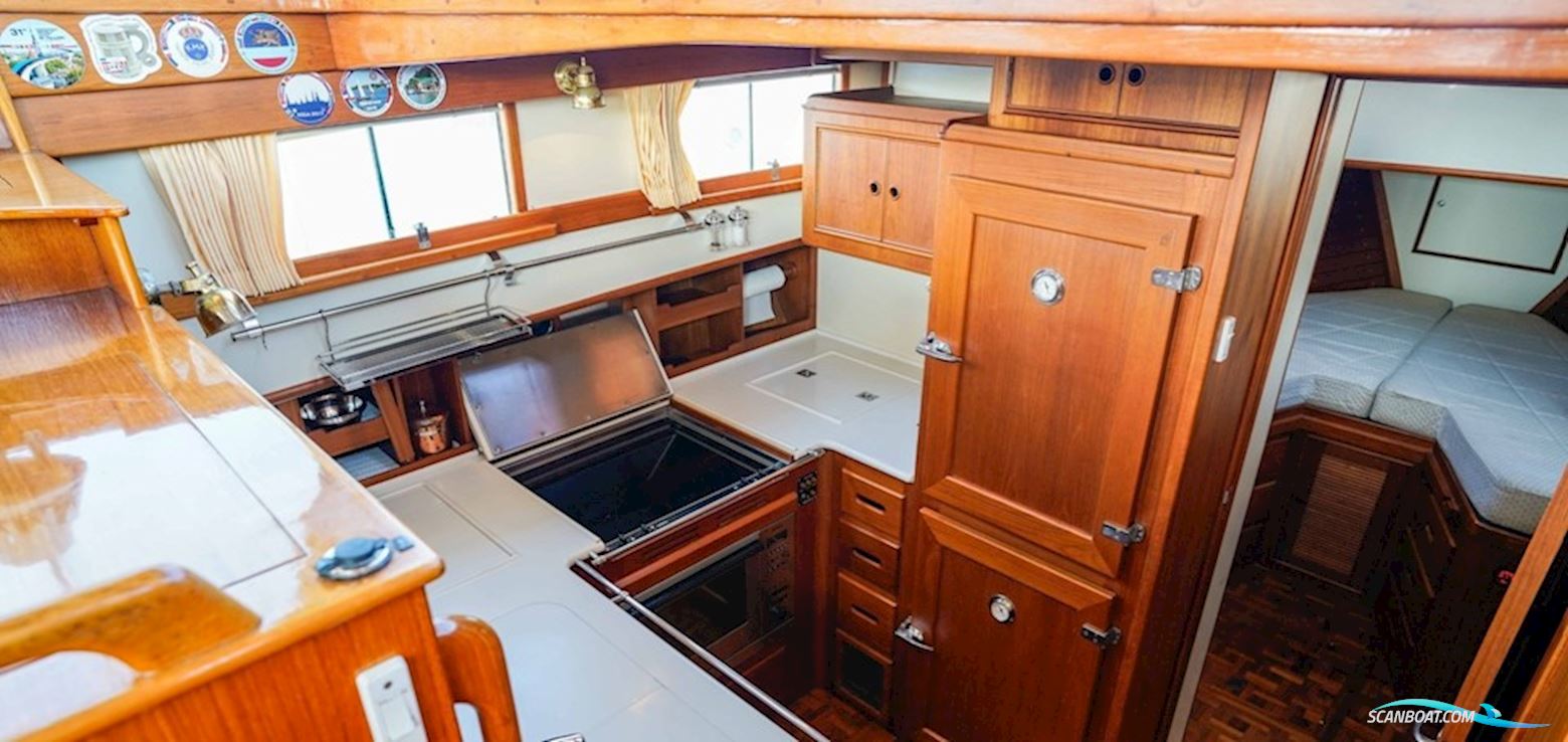 Grand Banks 42 Motoryacht
