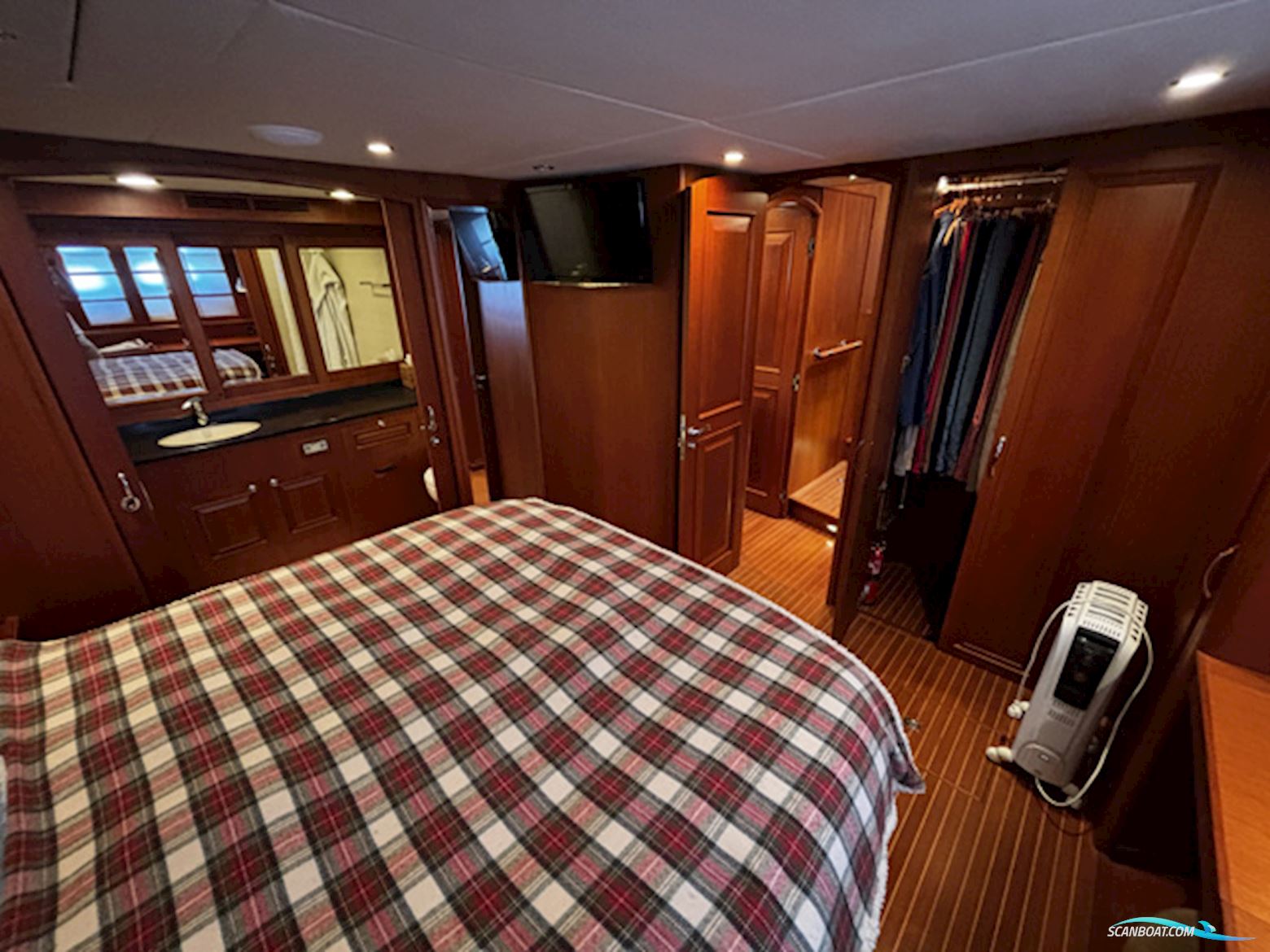 Grand Banks 59 Aleutian