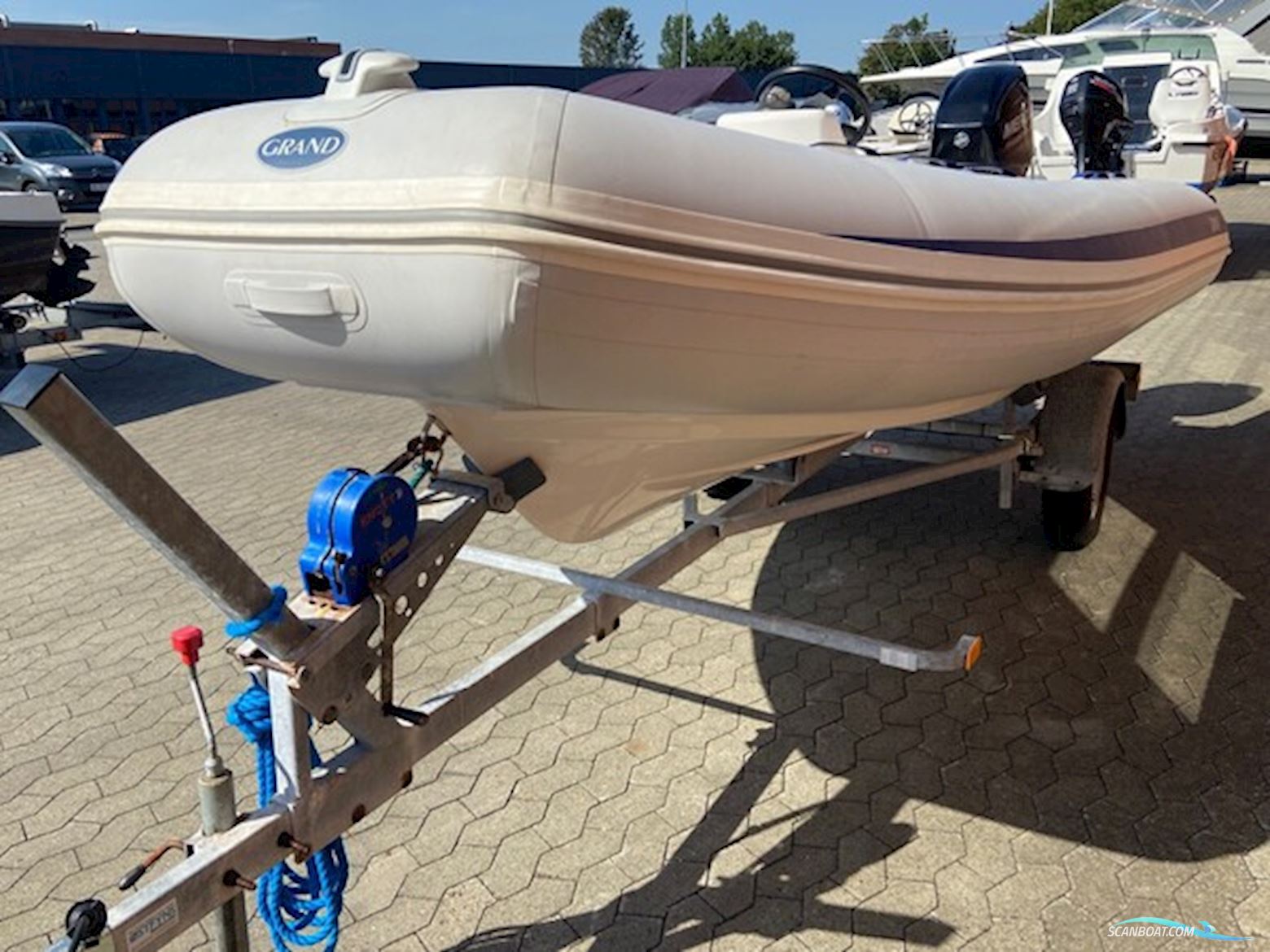 Grand S470 rib m/jockeypult m/Mercury F40 hk EFI og Scandic trailer