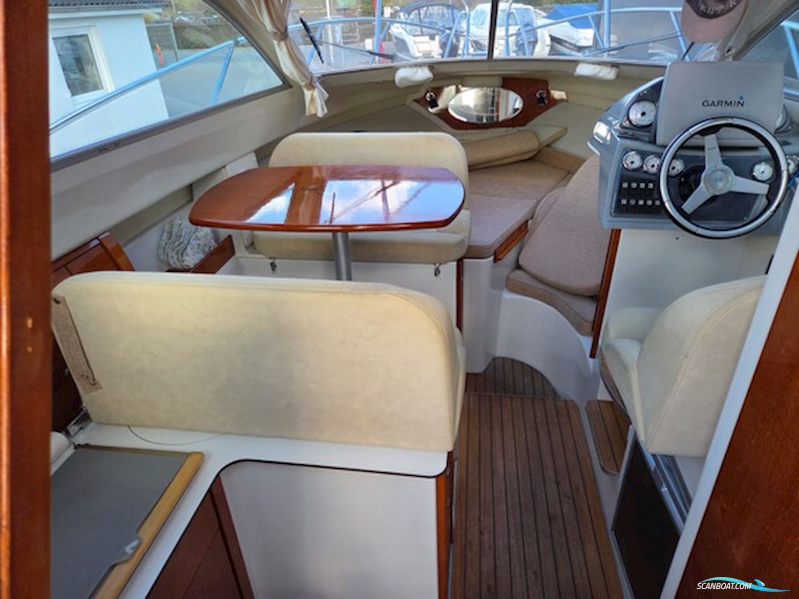 Grandezza 26 CA Med Volvo Penta D3 Diesel Motor