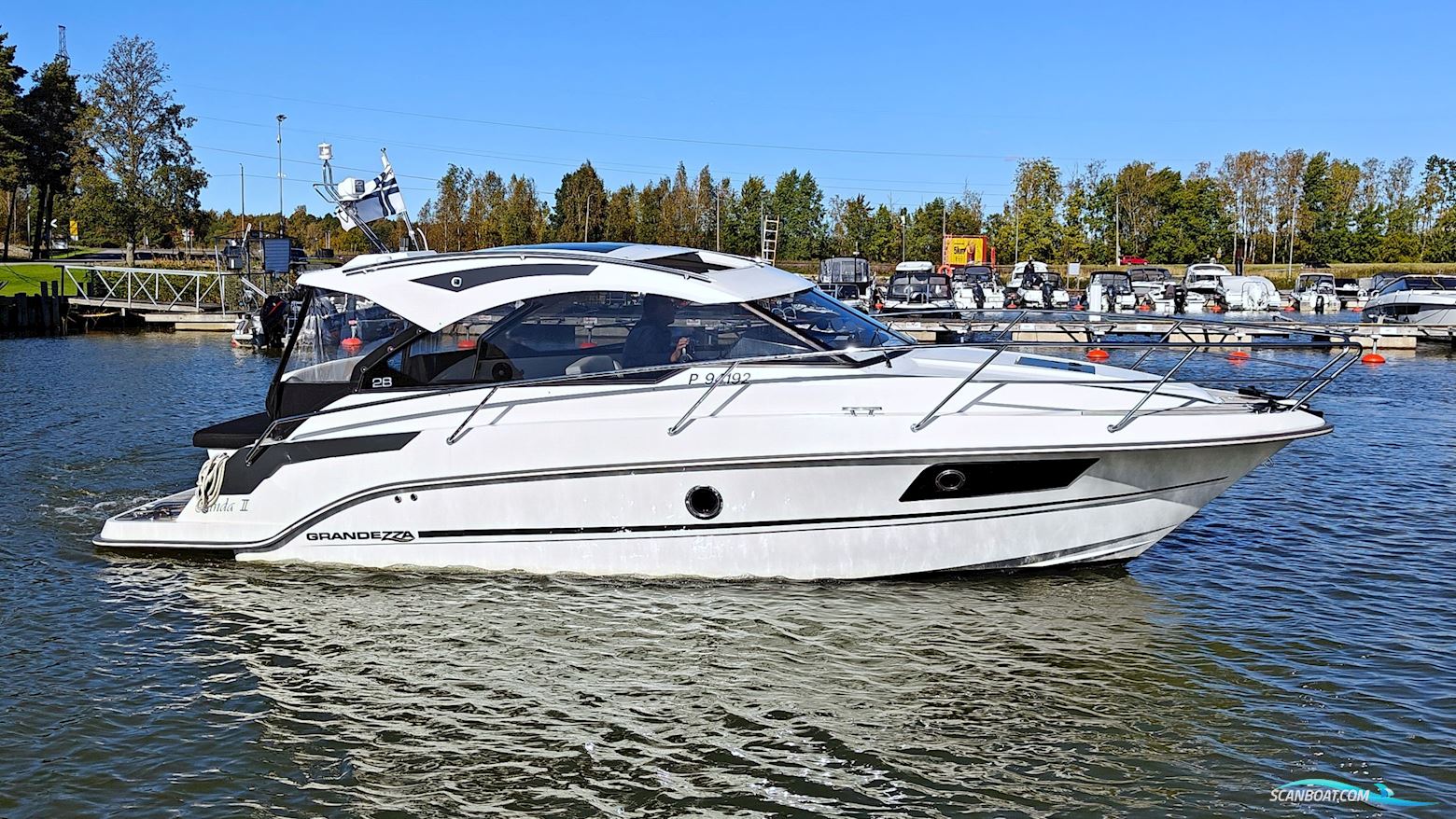Grandezza 28 OC Motorbåd 2021, med Volvo Penta D4-270 motor, Finland