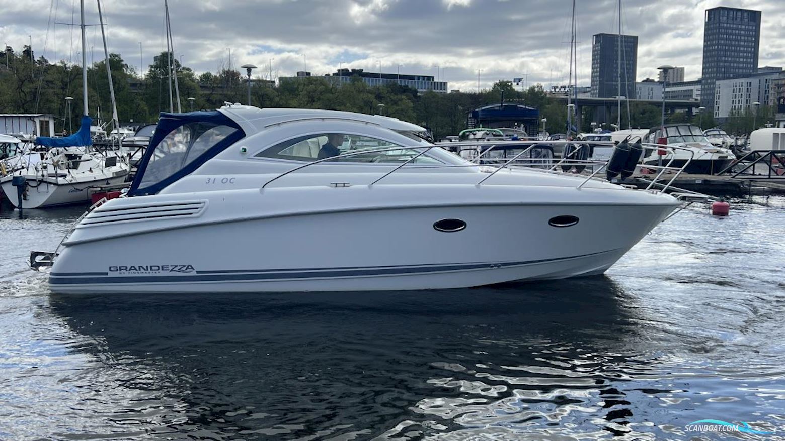 GRANDEZZA 31 OC Motorbåd 2006, med Volvo Penta motor, Sverige