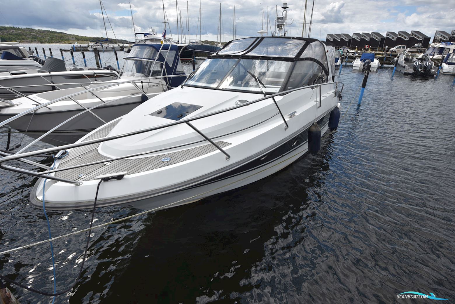 Grandezza Grandezza 27DC Motorbåd 2012, med Volvo Penta motor, Sverige