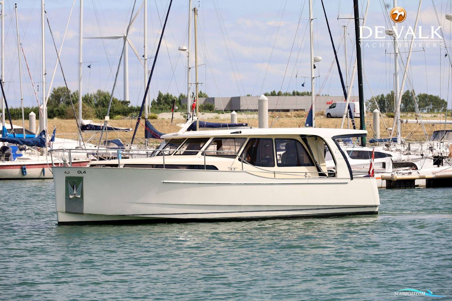Greenline 33