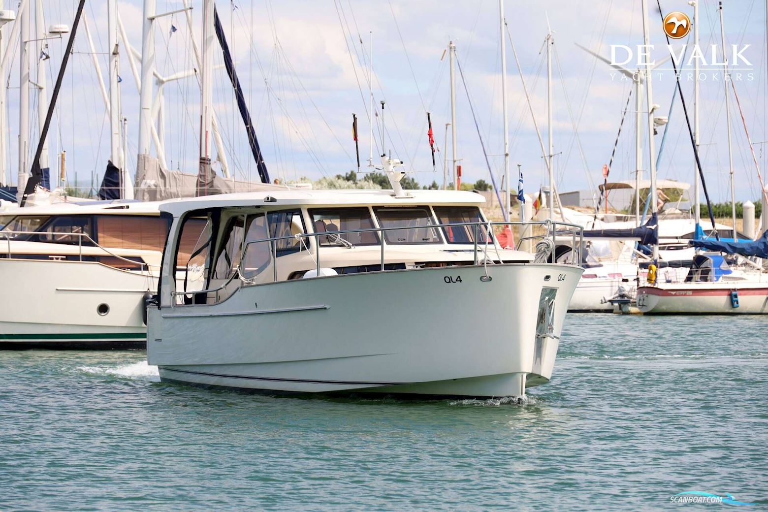 Greenline 33