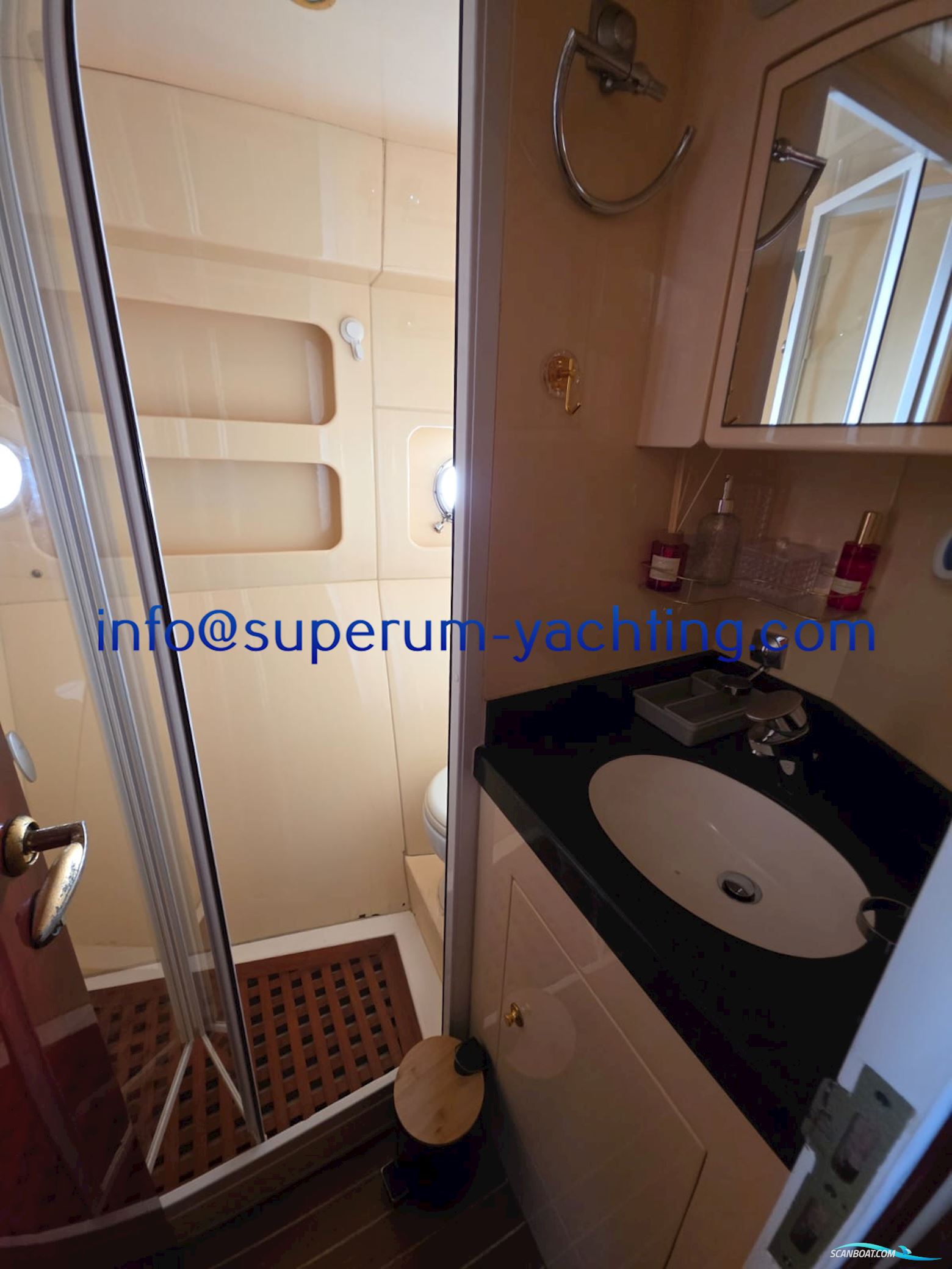 Gulf Craft Majesty 50