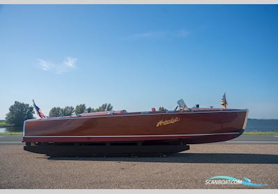HACKER CRAFT Baby Dolphin Motorbåd 1929, Holland