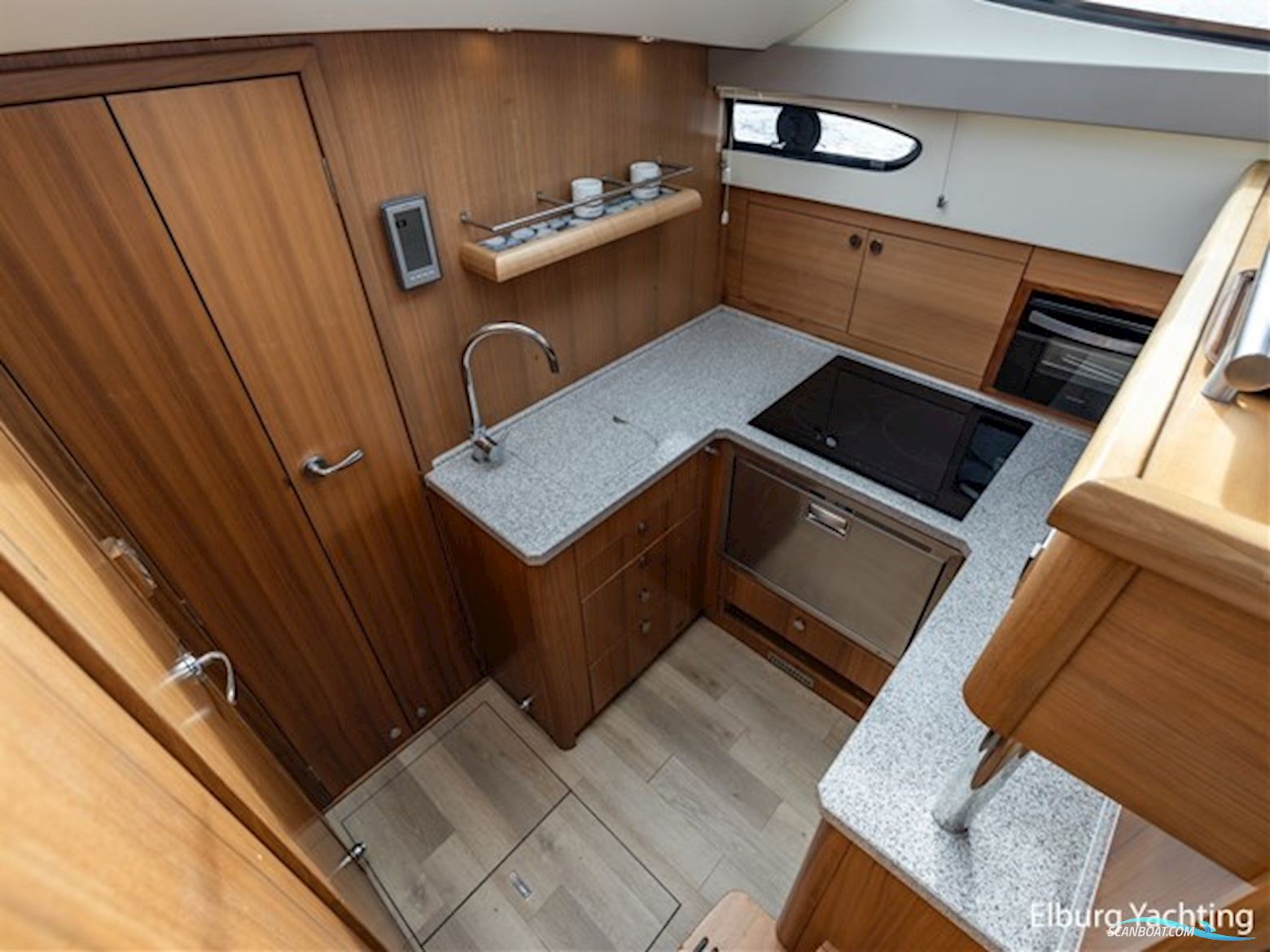 Haines 32 - Offshore