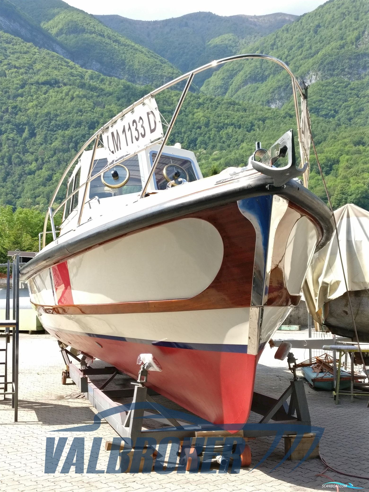 Halmatic Motovedetta