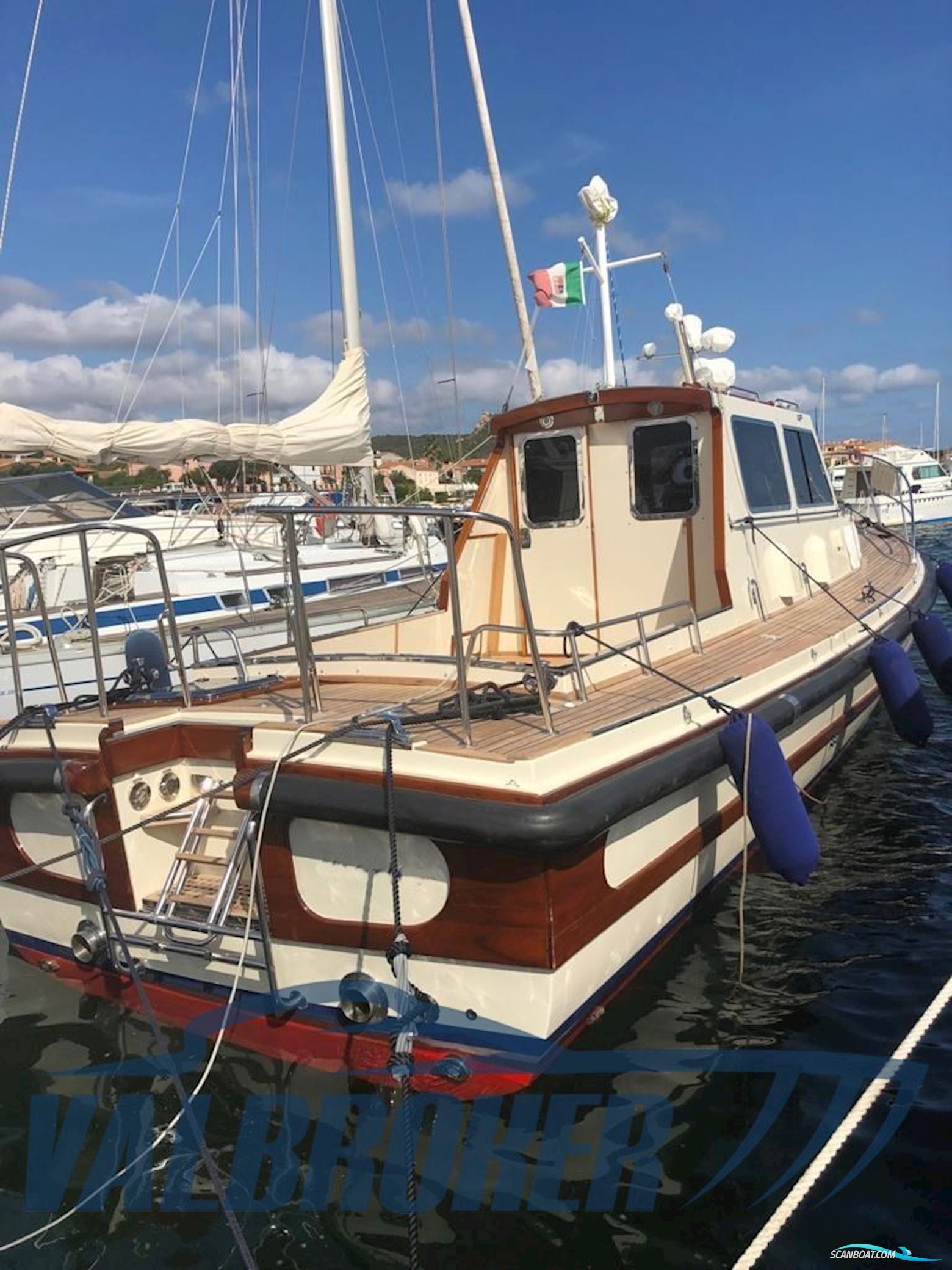 Halmatic Motovedetta