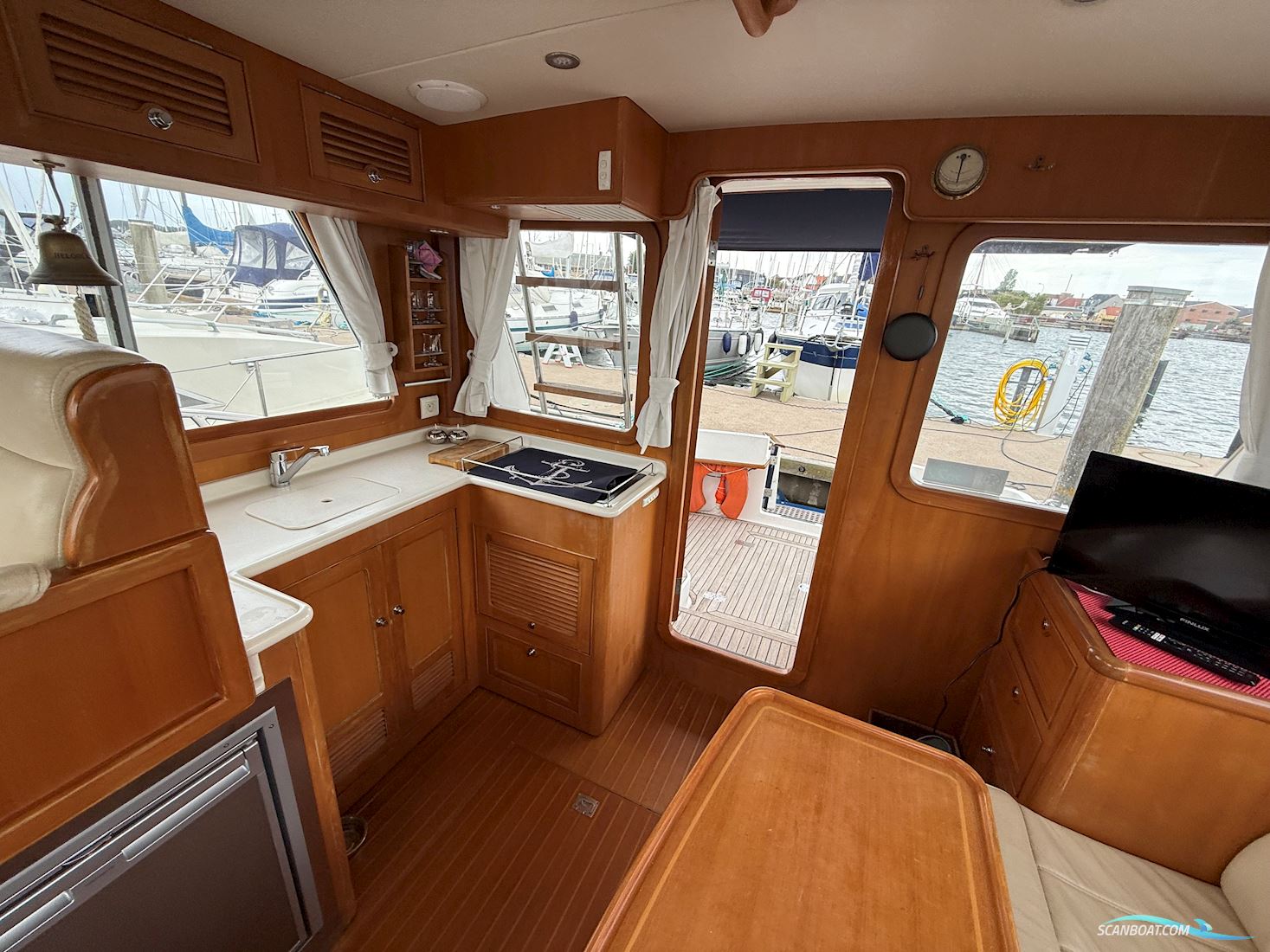 Halvorsen 32 Cruiser