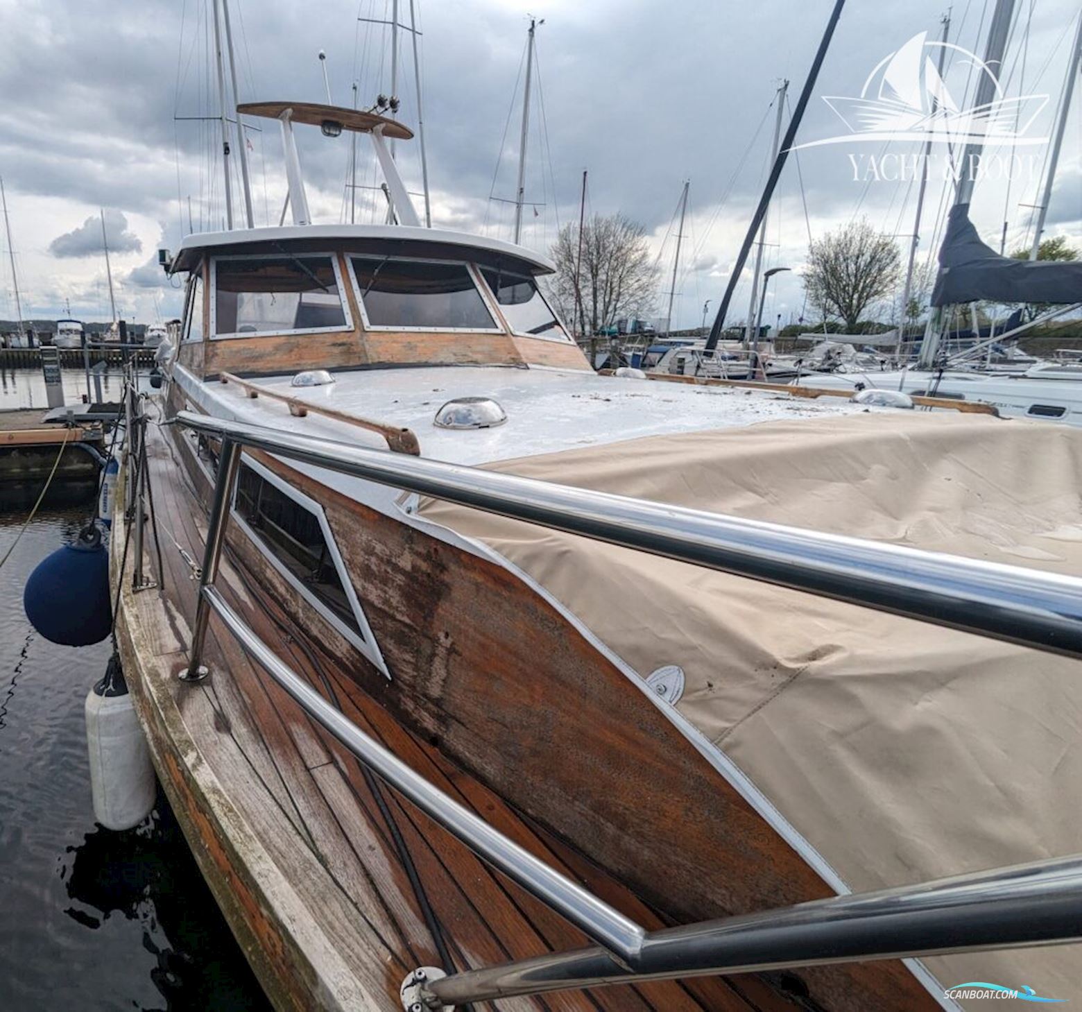 Hansen & Arnutzen Norway Hansen & Arnutzen Norway Mahogany Cruiser