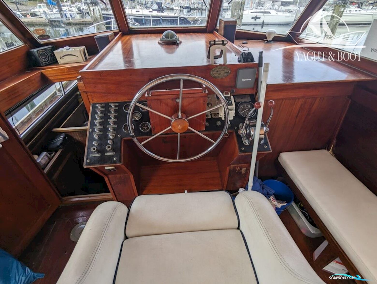 Hansen & Arnutzen Norway Hansen & Arnutzen Norway Mahogany Cruiser