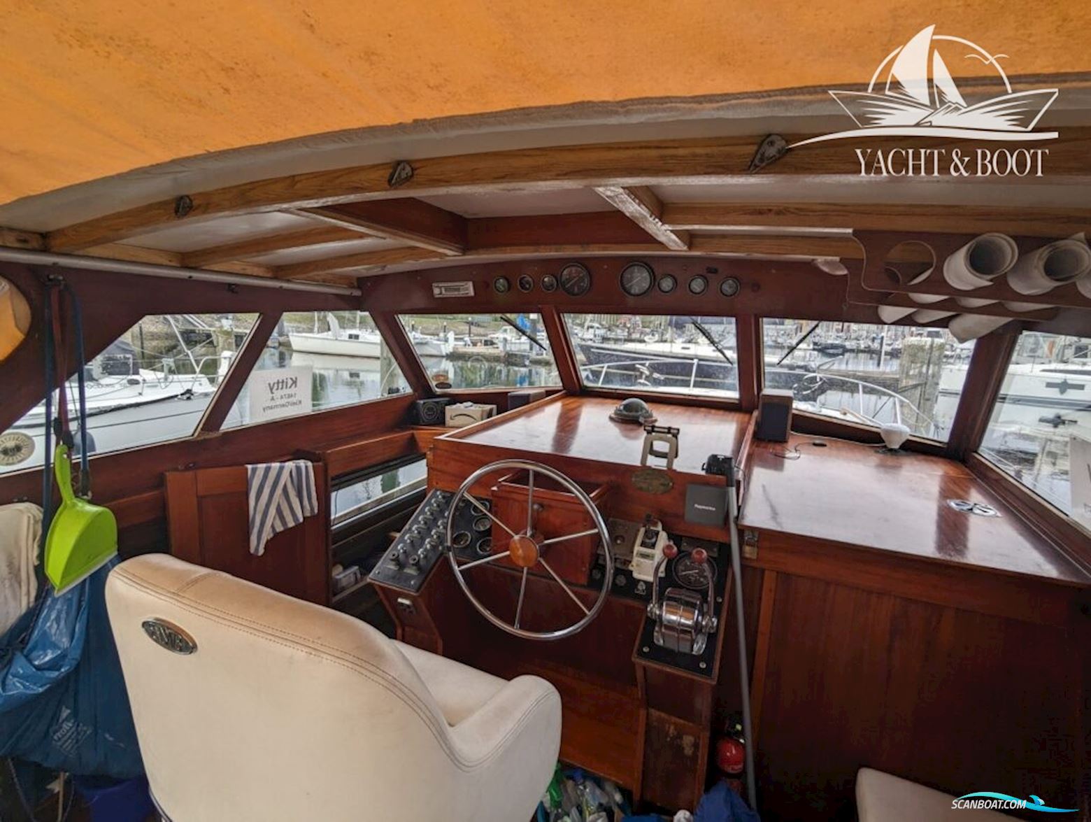 Hansen & Arnutzen Norway Hansen & Arnutzen Norway Mahogany Cruiser