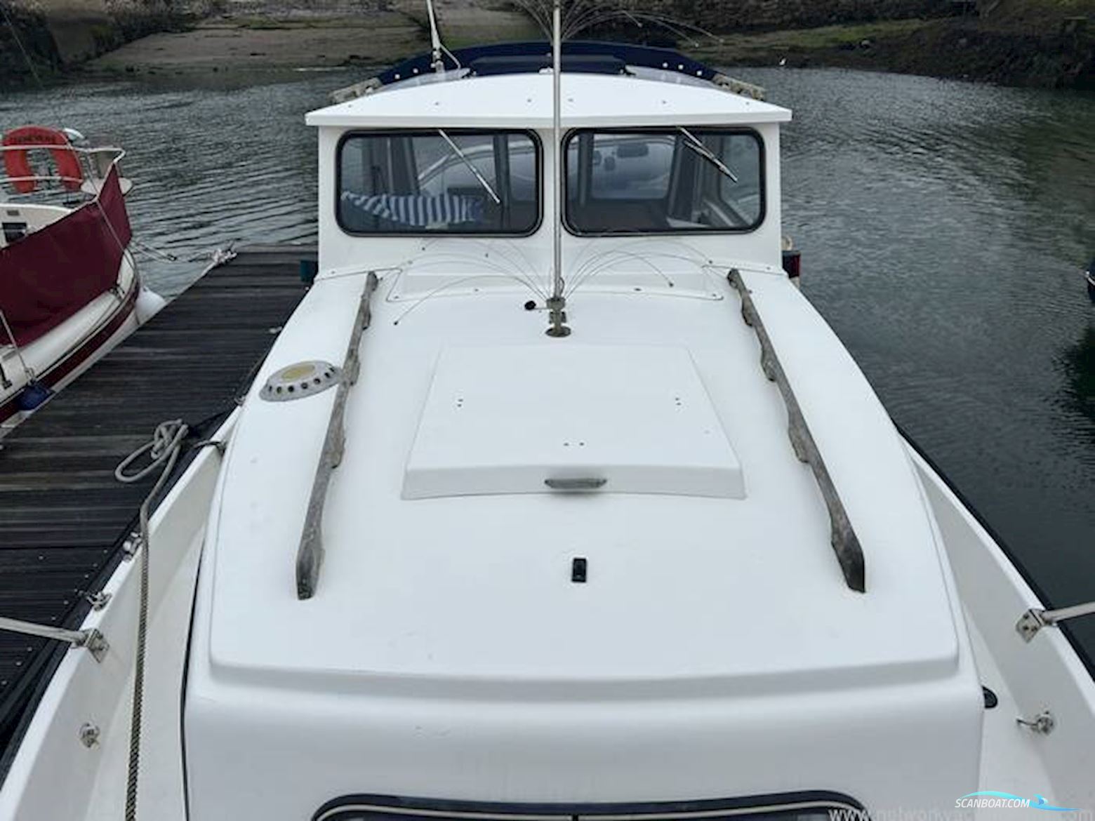 Hardy Marine 25