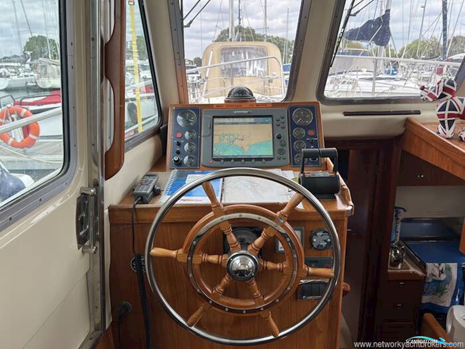 HARDY MARINE 36